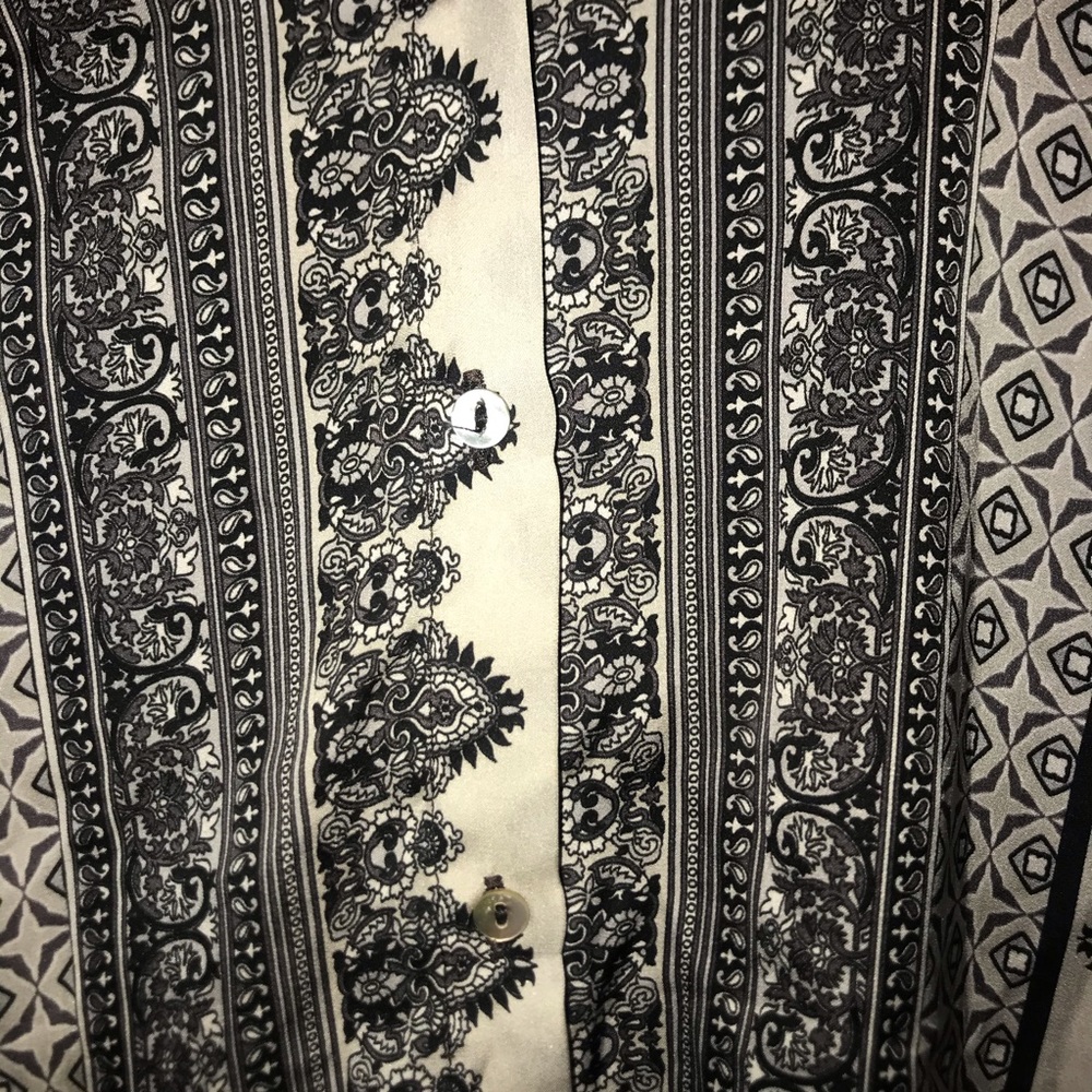 Zara Basic blouse - Picture 5 of 5